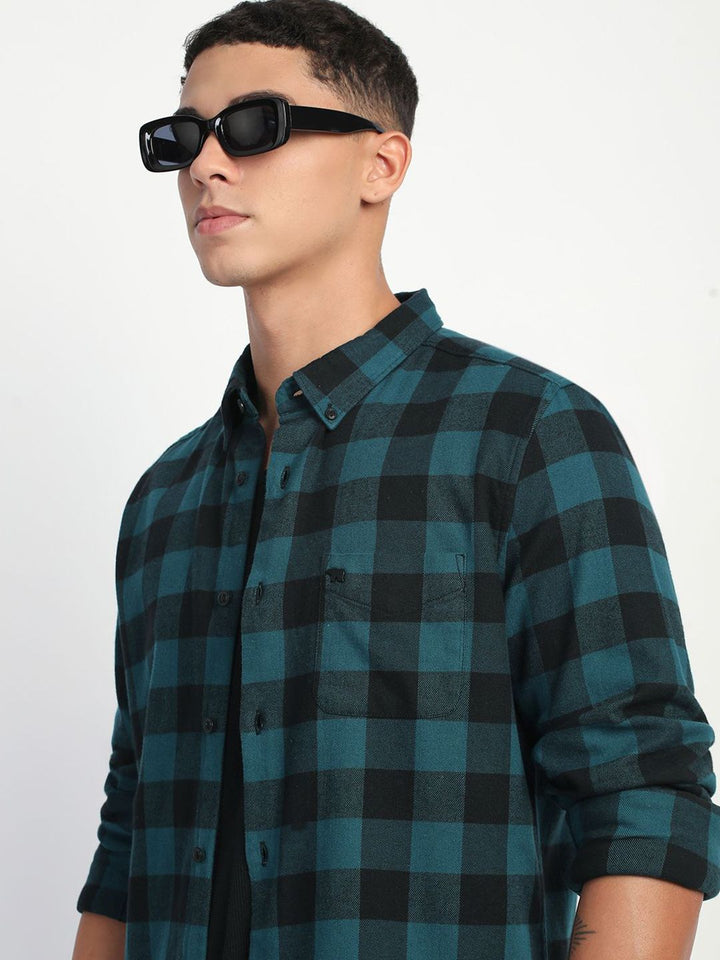 THE BEAR HOUSE Men Buffalo Checks Slim Fit Casual Shirt