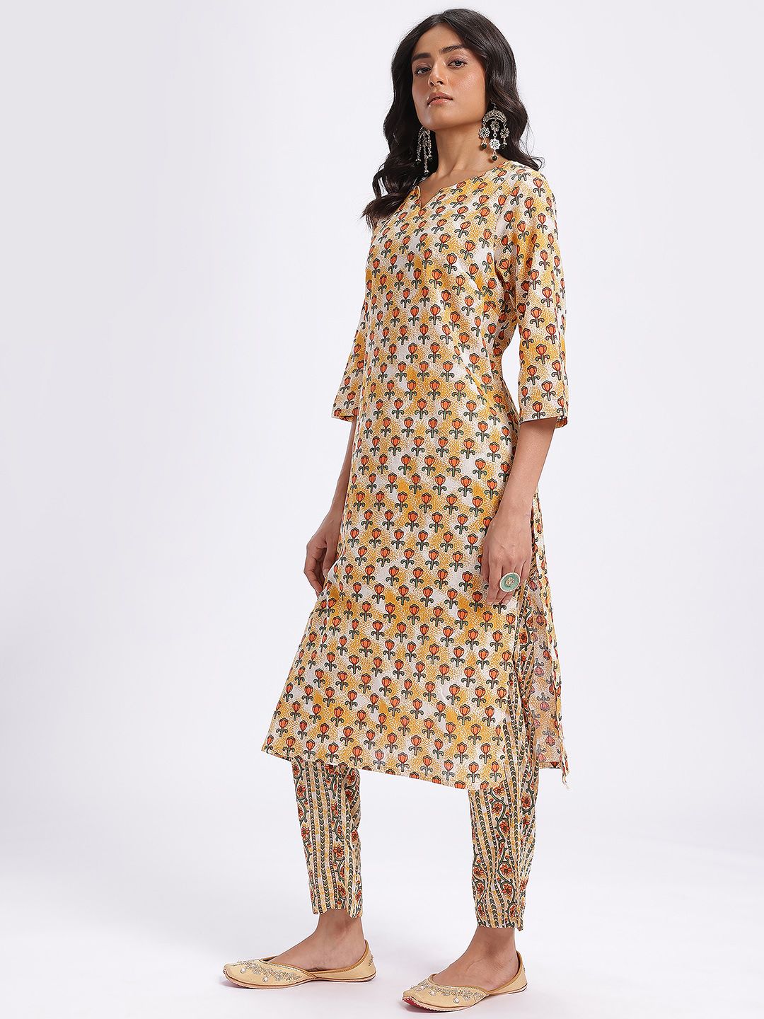 Anouk Women Floral Printed Regular Pure Cotton Kurta with Trousers & With Dupatta