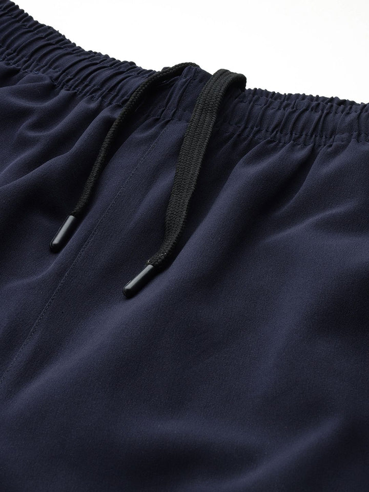 HRX by Hrithik Roshan Men Mid-Rise Cargo Style Lifestyle Joggers