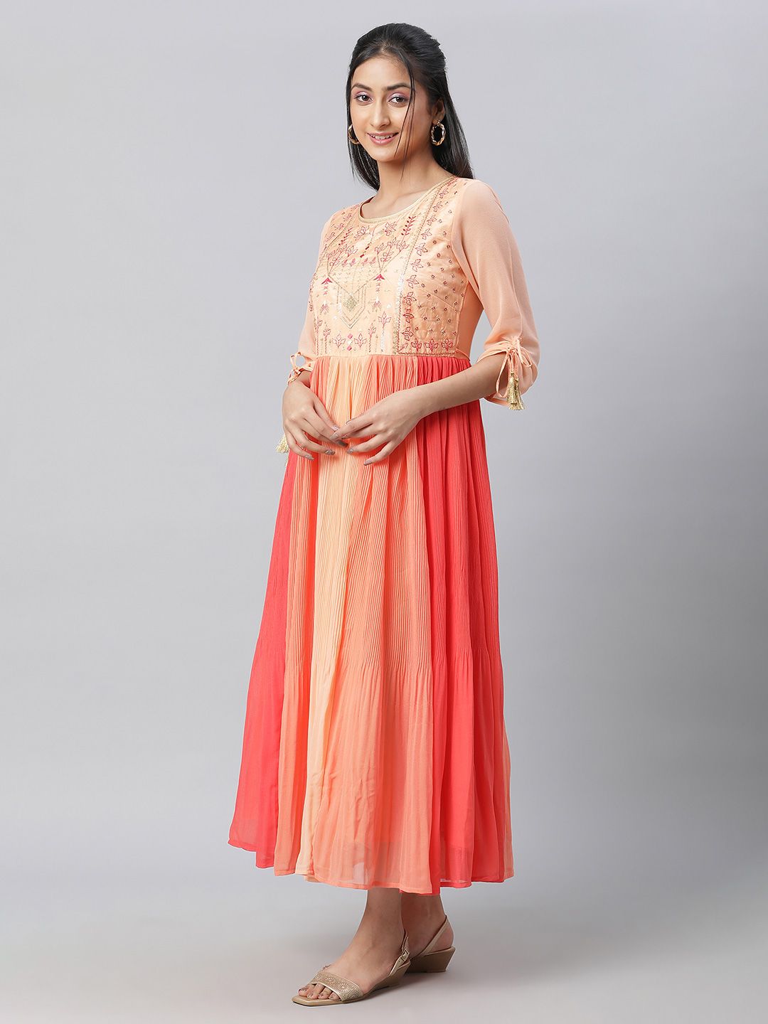 AURELIA Women Floral Embroidered Round Neck Fit and Flare Maxi Dress