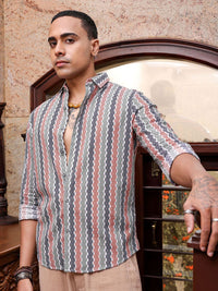 The Indian Garage Co Men Slim Fit Geometric Printed Resortwear Shirt