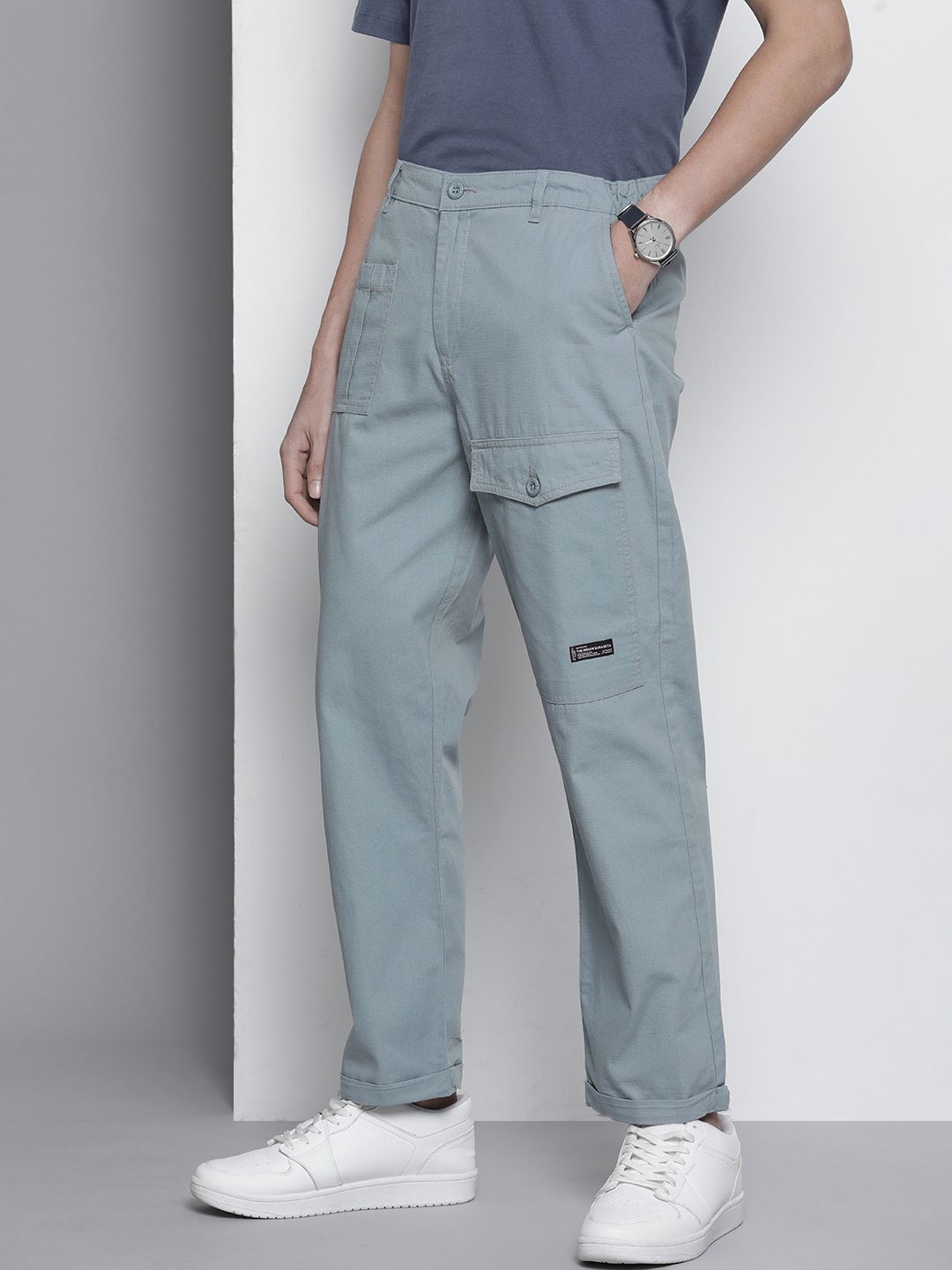 The Indian Garage Co Men Relaxed Fit Ripstop Cargo Trousers
