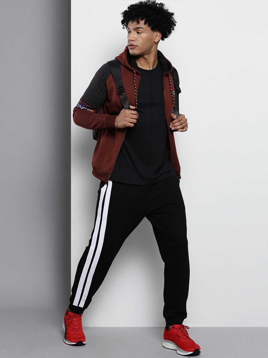 The Indian Garage Co Men Maroon & Black Colourblocked Hooded Sweatshirt