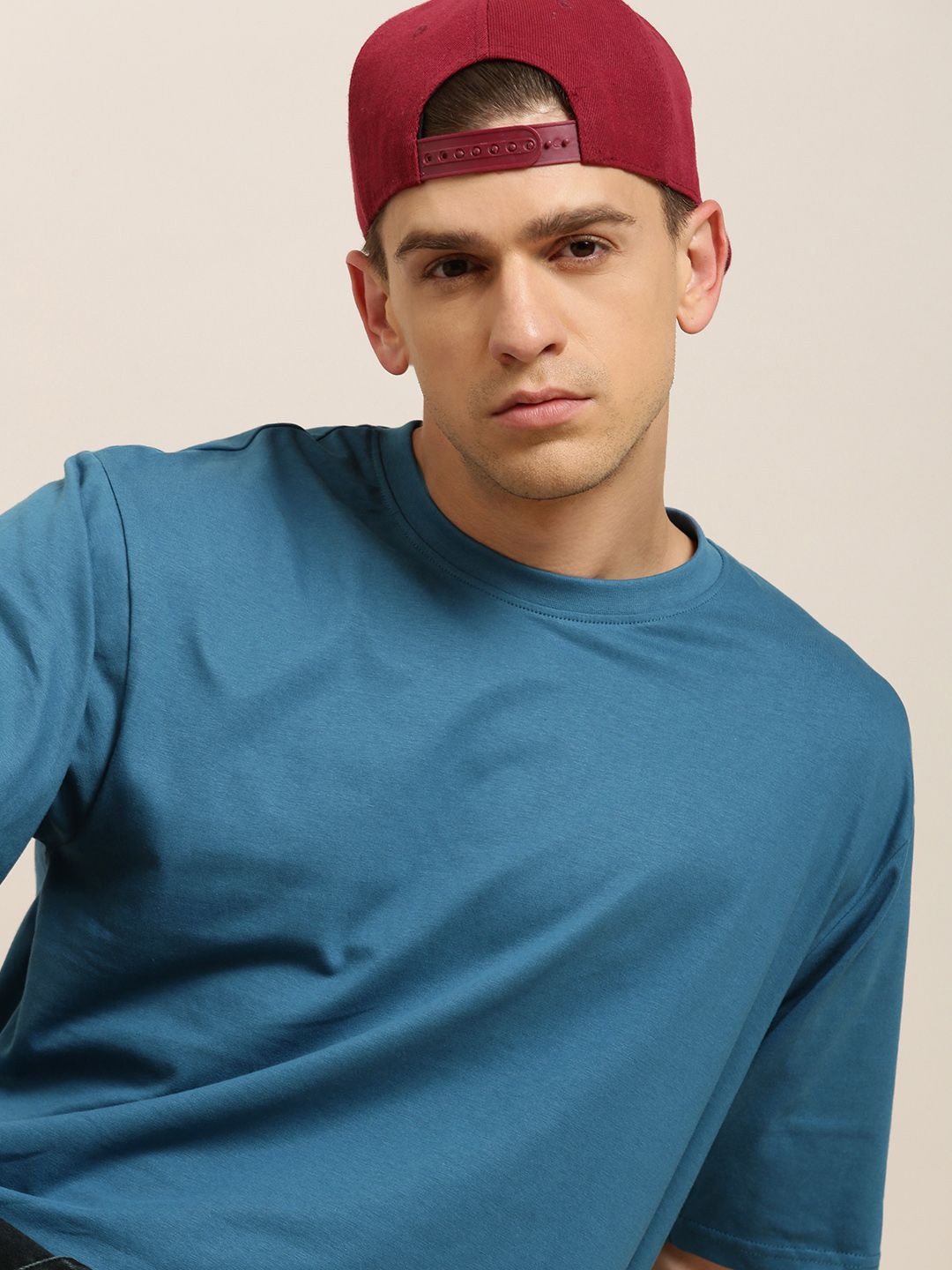 Difference of Opinion Men Teal Blue Pure Cotton Drop-Shoulder Oversized Fit T-shirt