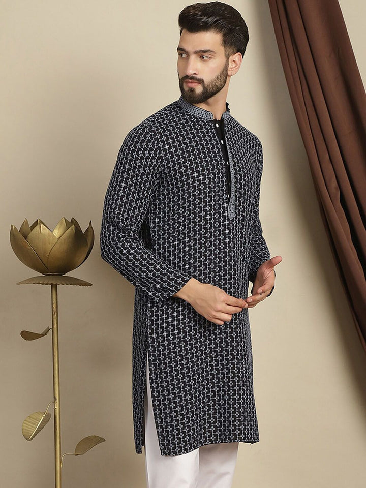 Anouk Kelabu Abstrak Sulam Mandarin Kolar Kapas A-Line Kurta