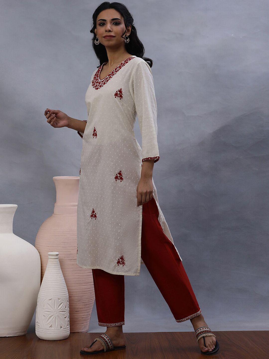 W Women Embroidered Mirror Work Kurta