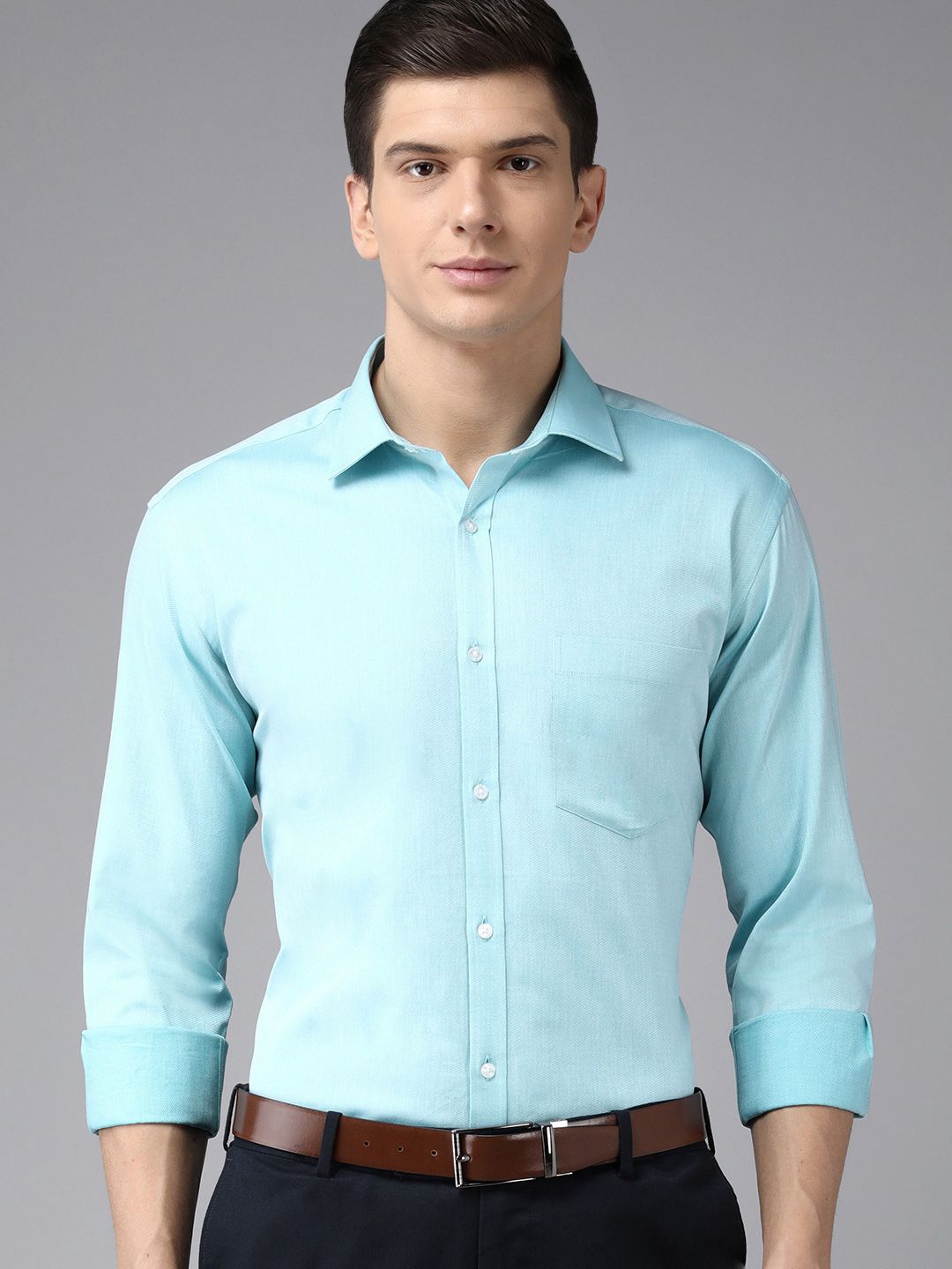 Park Avenue Men Turquoise Blue Solid Slim Fit Formal Shirt