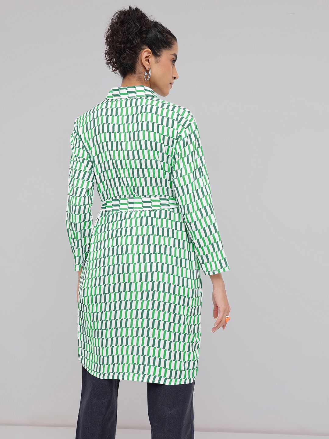 DressBerry Artistic Flair Printed Shirt Style Longline Top