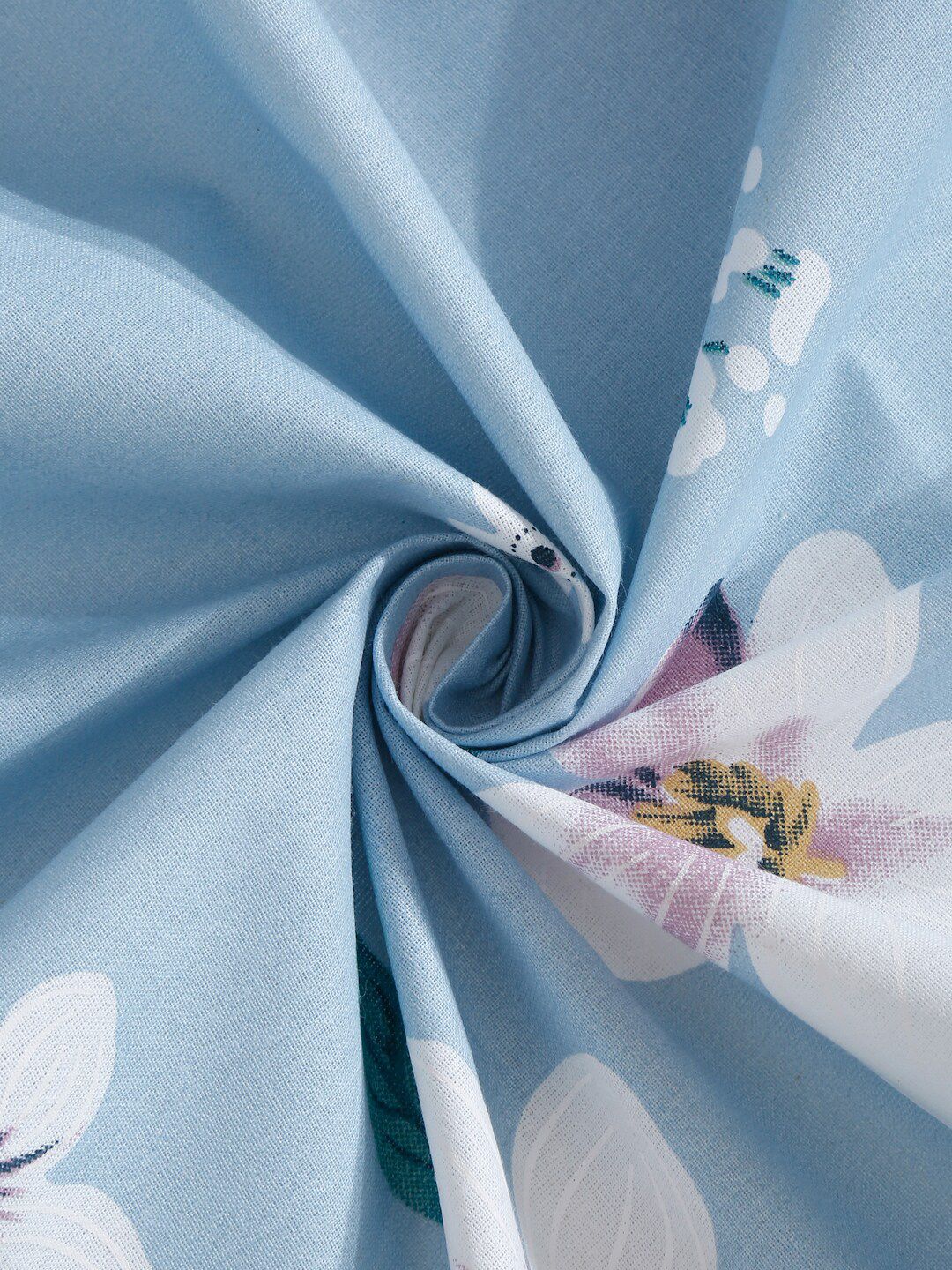 KLOTTHE Blue & White Floral Printed Pure Cotton Double King Bedsheet with 2 Pillow Cover