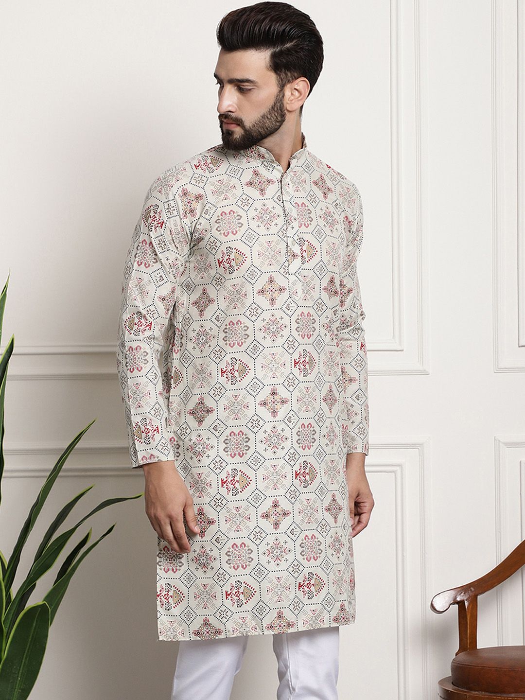 SOJANYA Men Cream-Coloured & Red Ethnic Motifs Printed Kurta