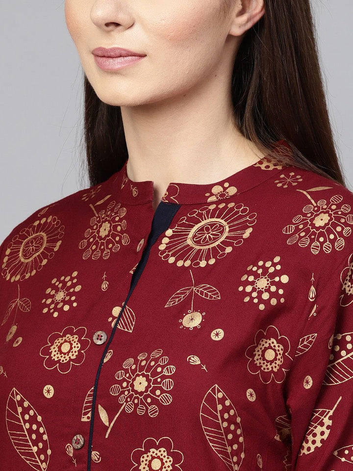 SOJANYA Women Maroon & Golden Printed Straight Kurta