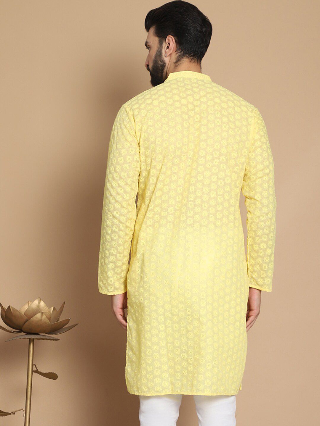 Anouk Yellow Geometric Embroidered Mandarin Collar Pure Cotton Straight Kurta