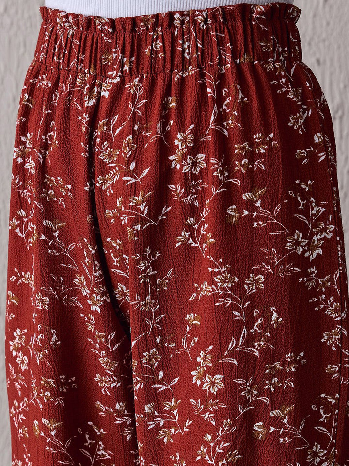 Berrylush Women Floral Printed High-Rise Trousers
