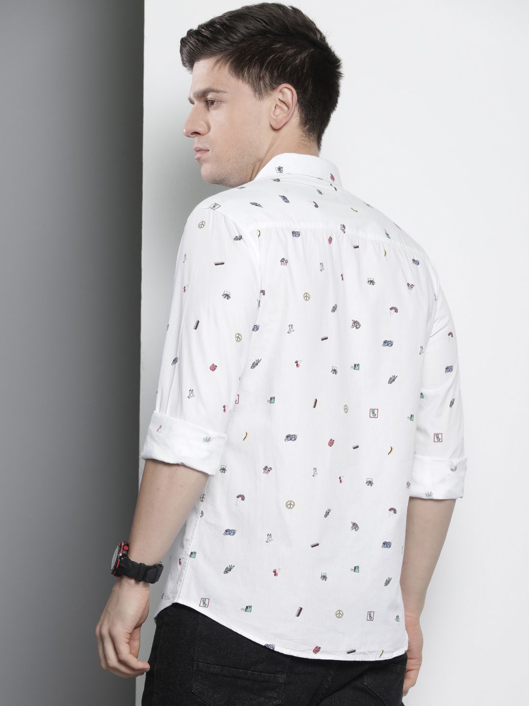 The Indian Garage Co Men Slim Fit Opaque Printed Casual Shirt