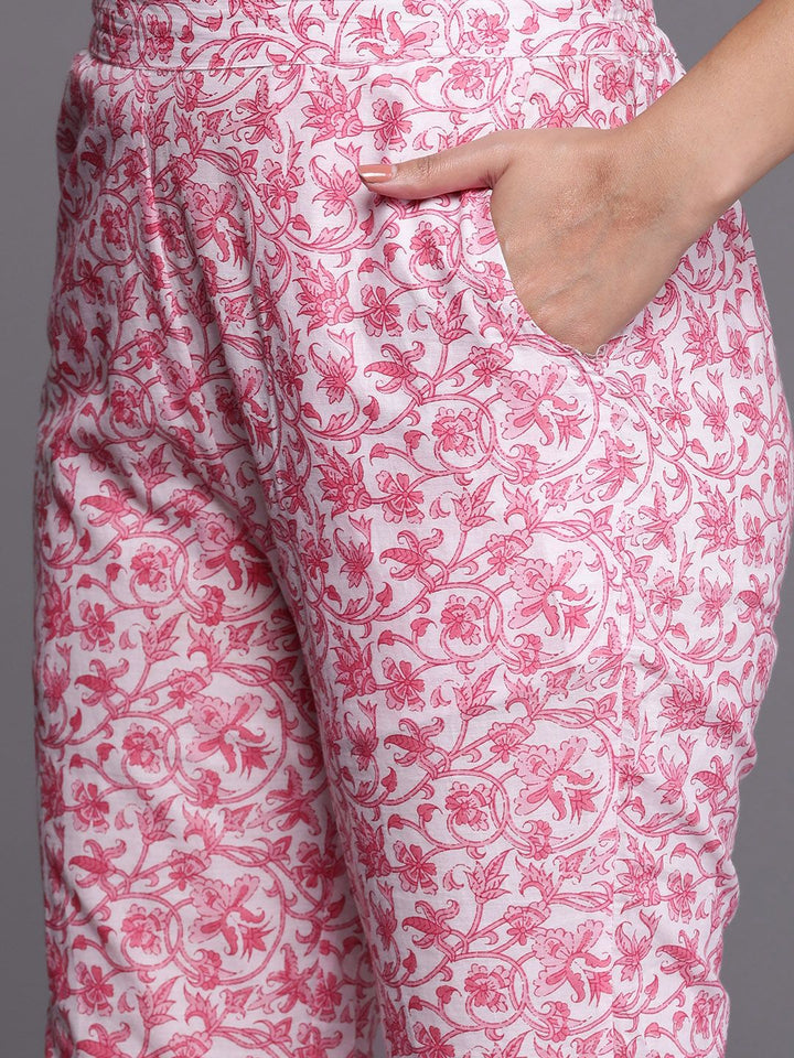 Libas Women Floral Printed Pure Cotton Kurta With Trousers & Dupatta