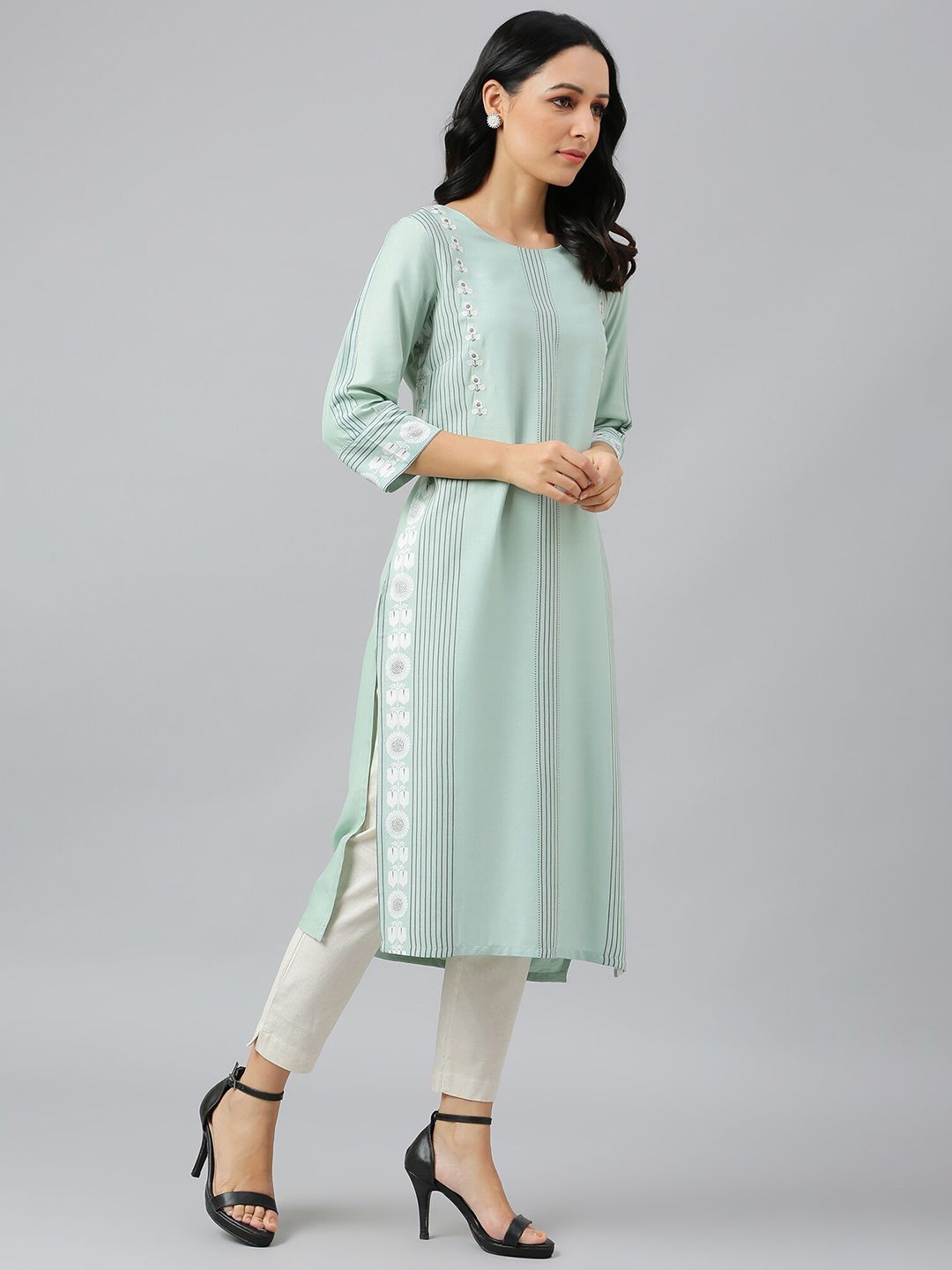 W Women Green Striped Thread Work Floral Viscose Rayon Kurta