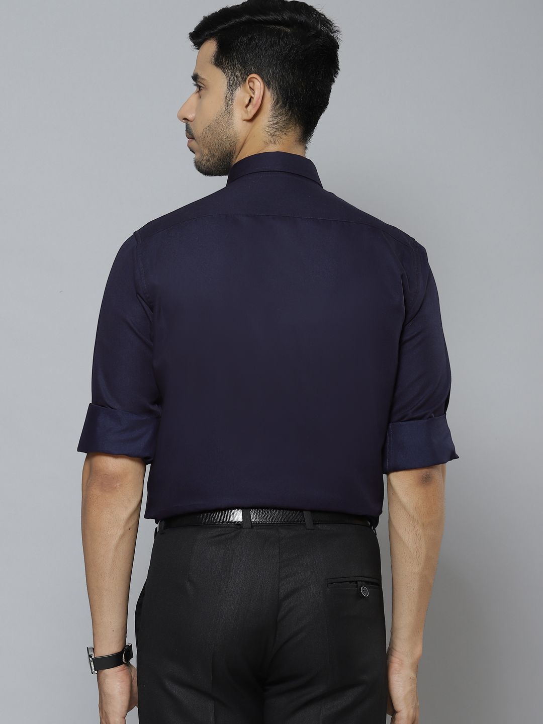 DENNISON Men Navy Blue Solid Smart Cotton Formal Shirt