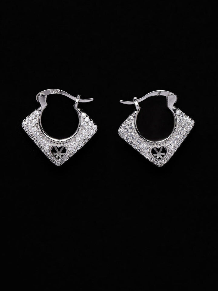 Stud Klasik Bersalut Perak VOGUE PANASH