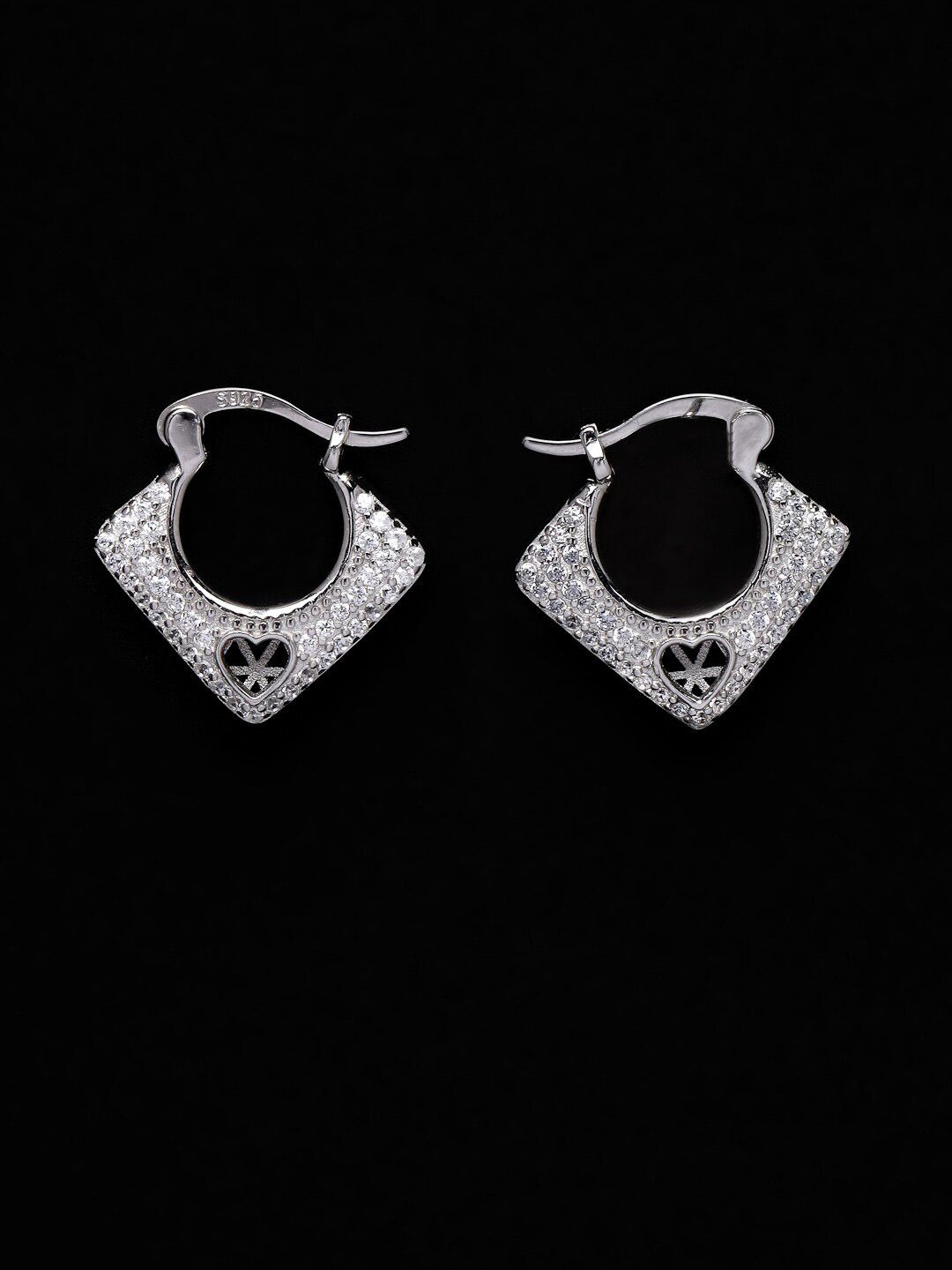 Stud Klasik Bersalut Perak VOGUE PANASH