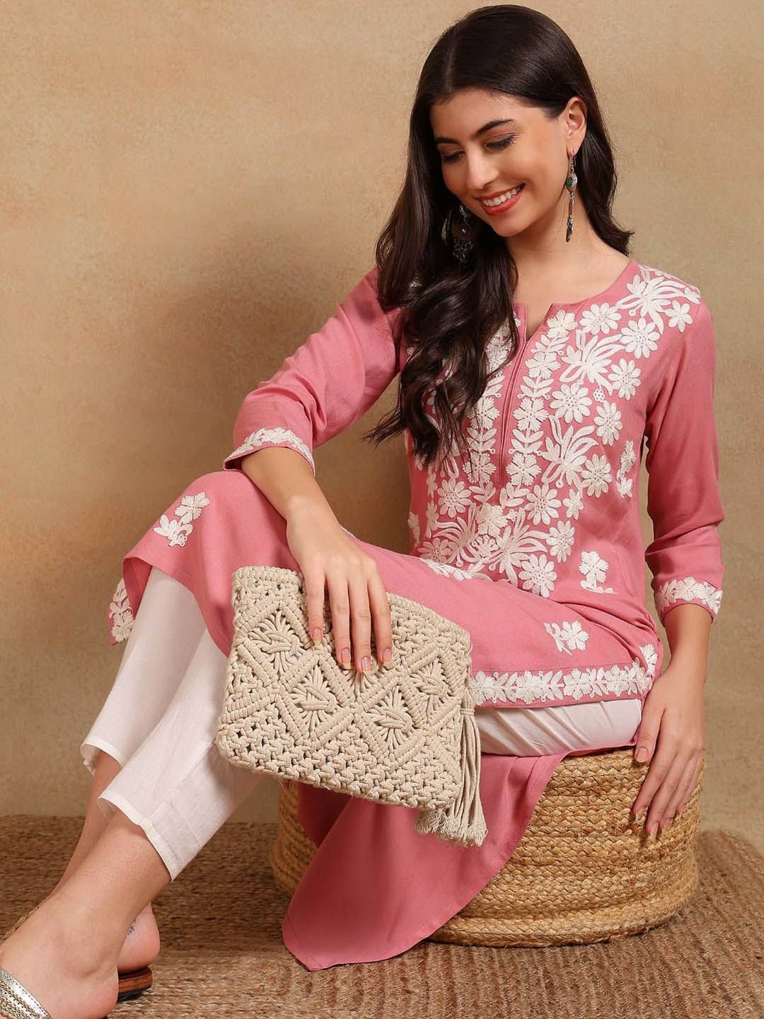 KALINI Floral Embroidered Notch Neck Chikankari Straight Kurta
