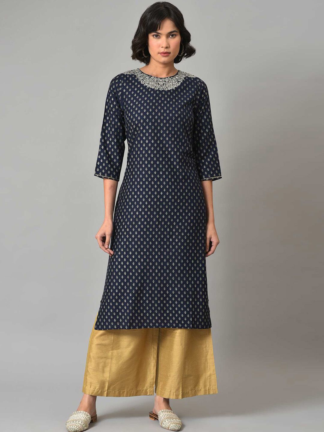 W Ethnic Motifs Printed Round Neck Kurta with Palazzos