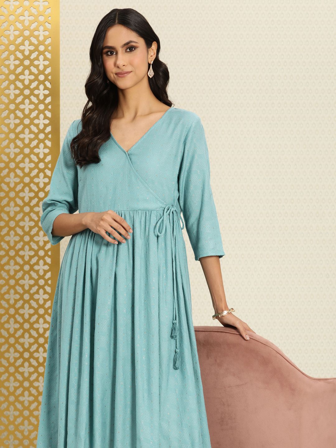 House of Pataudi Woven Design Thread Work Flared Anarkali Rozana Kurta