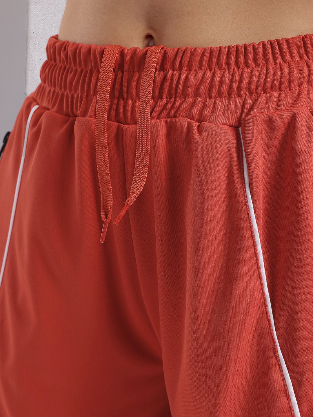 HRX by Hrithik Roshan Women Piping Detail Training Shorts