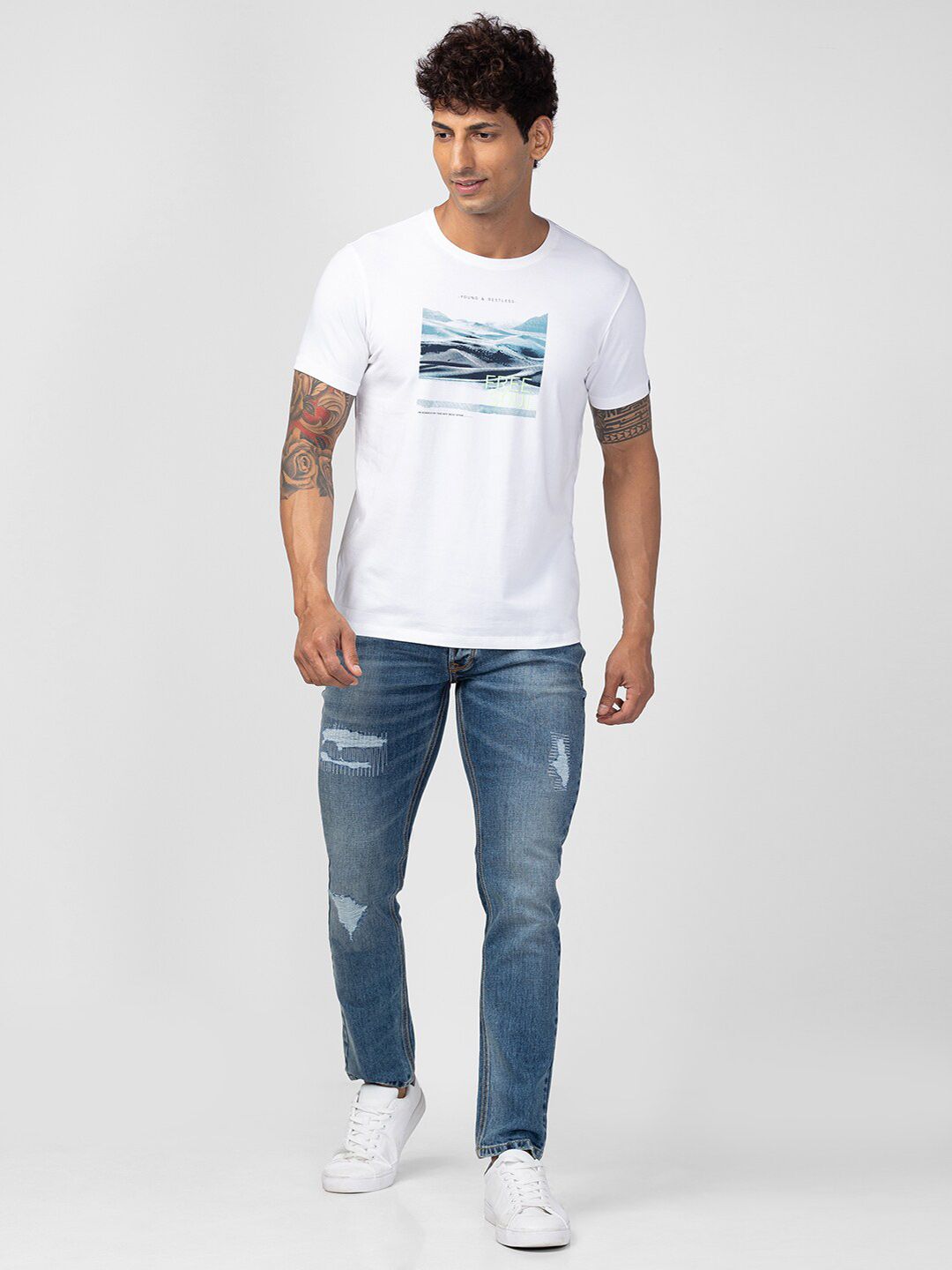 SPYKAR Men Typography Printed T-shirt