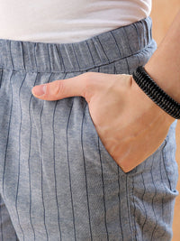 The Indian Garage Co Men Striped Loose Fit Mid-Rise Shorts