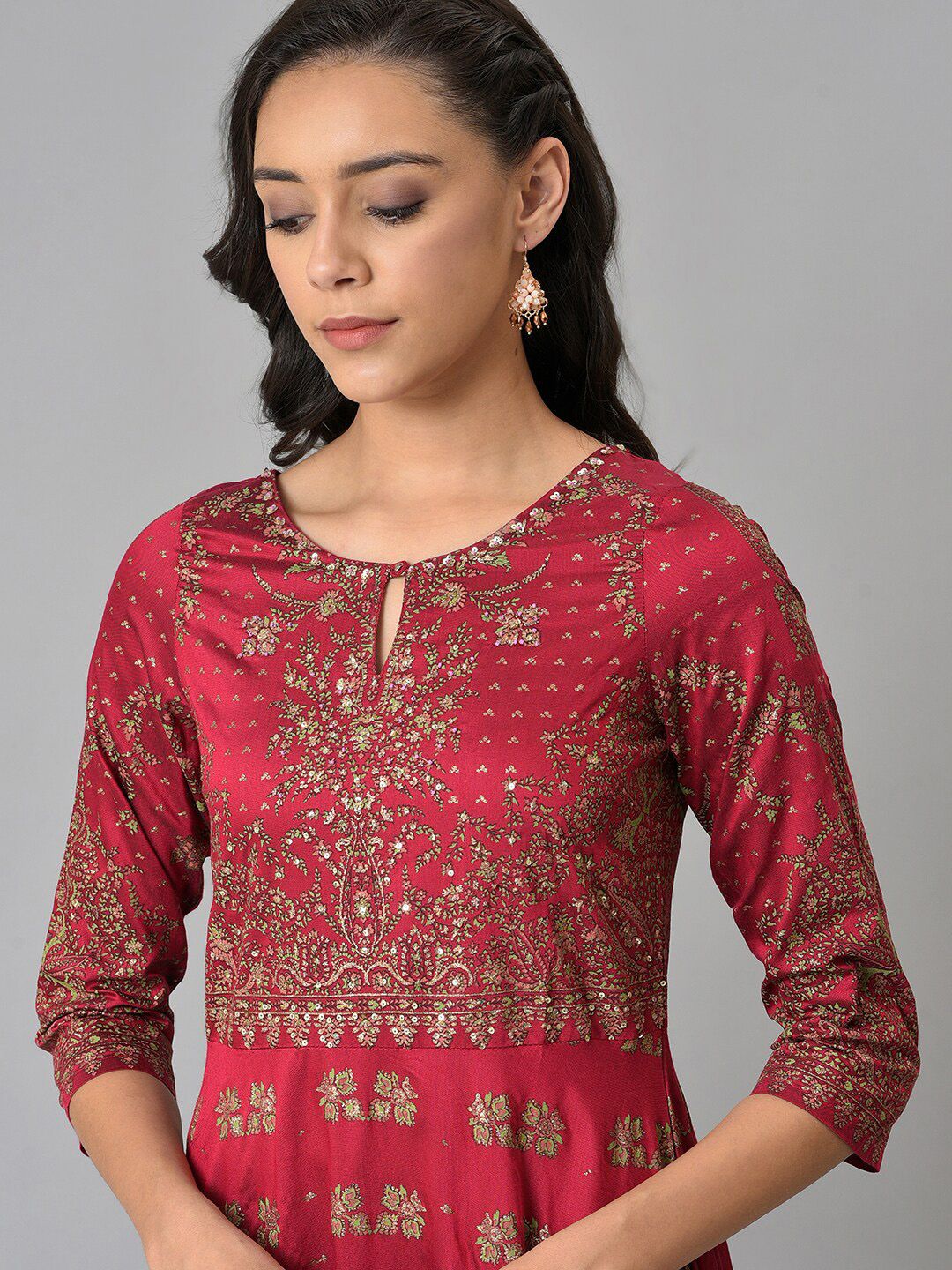 W Red Ethnic Motifs Keyhole Neck Chiffon Ethnic Maxi Dress