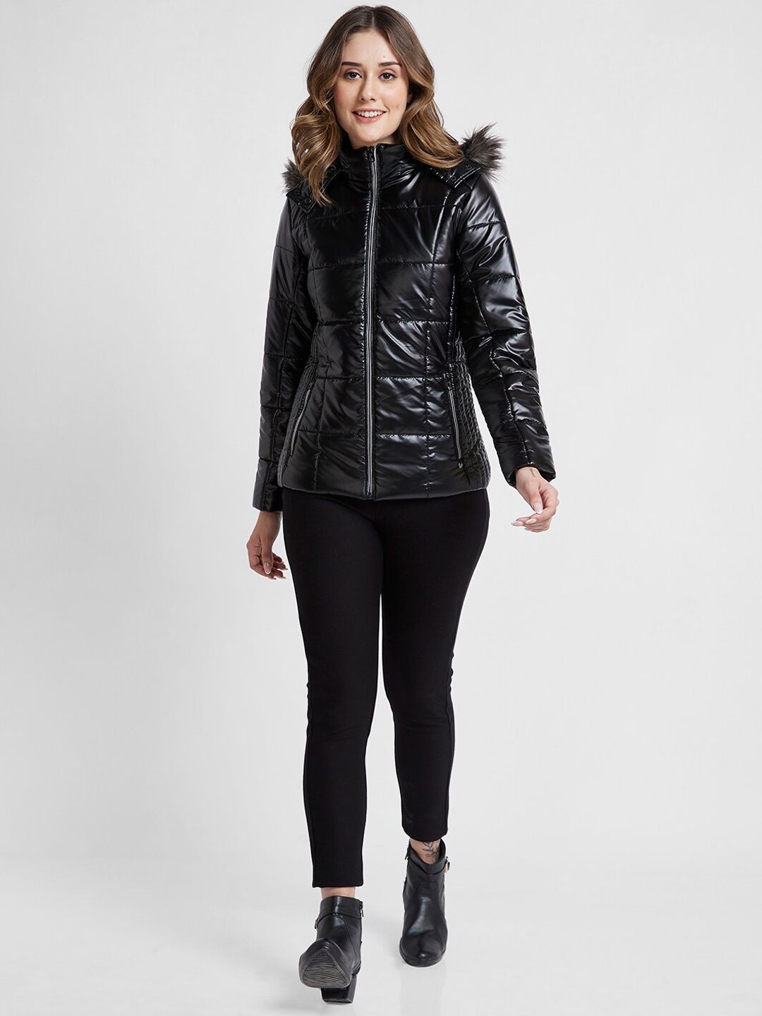 SPYKAR Hooded Regular Quilted Jacket With With Faux Fur Trim