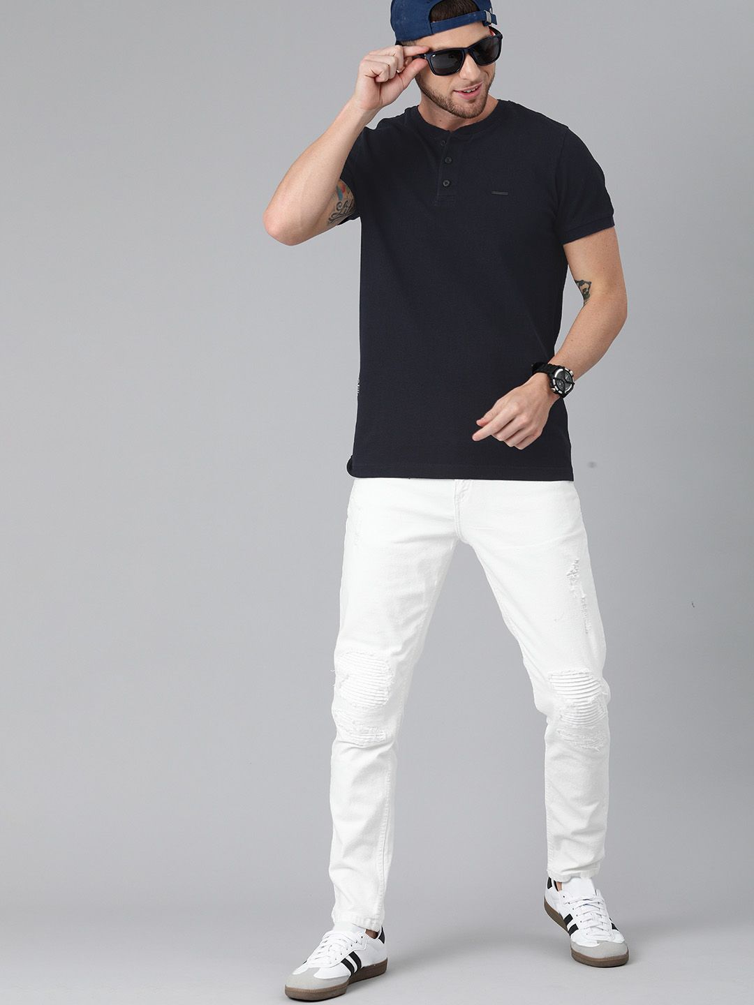 THE BEAR HOUSE Men Navy Blue Solid Henley Neck Pure Cotton T-shirt