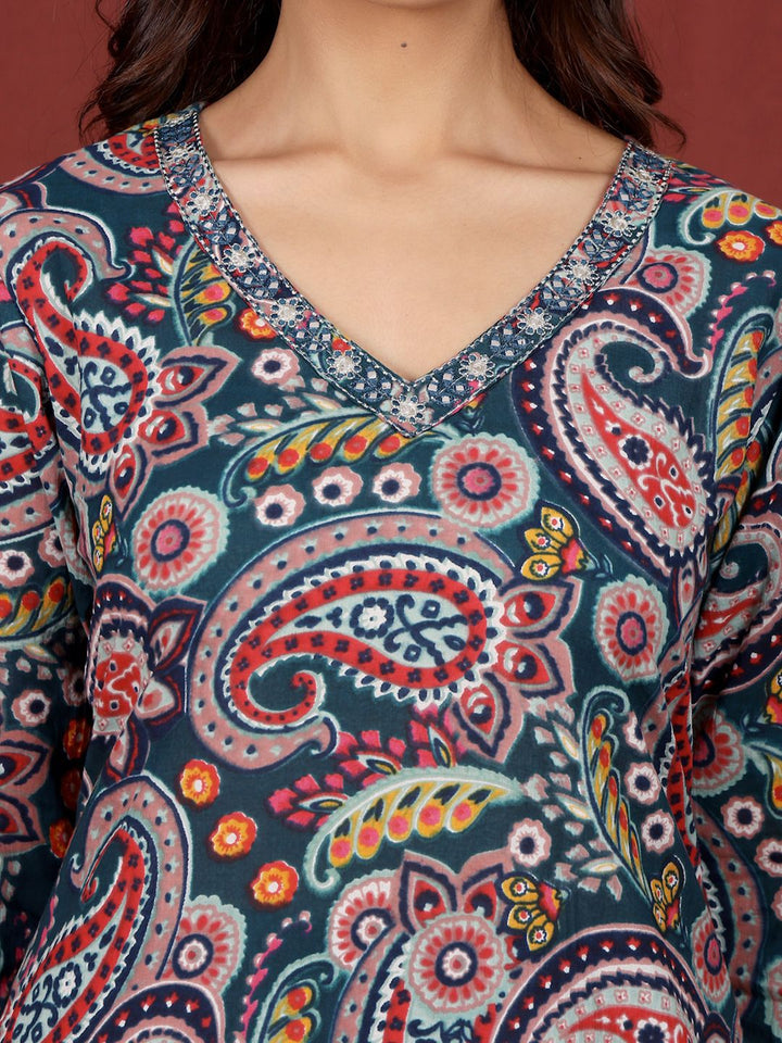 Varanga Women Paisley Printed Sequinned Indie Florals Kurta