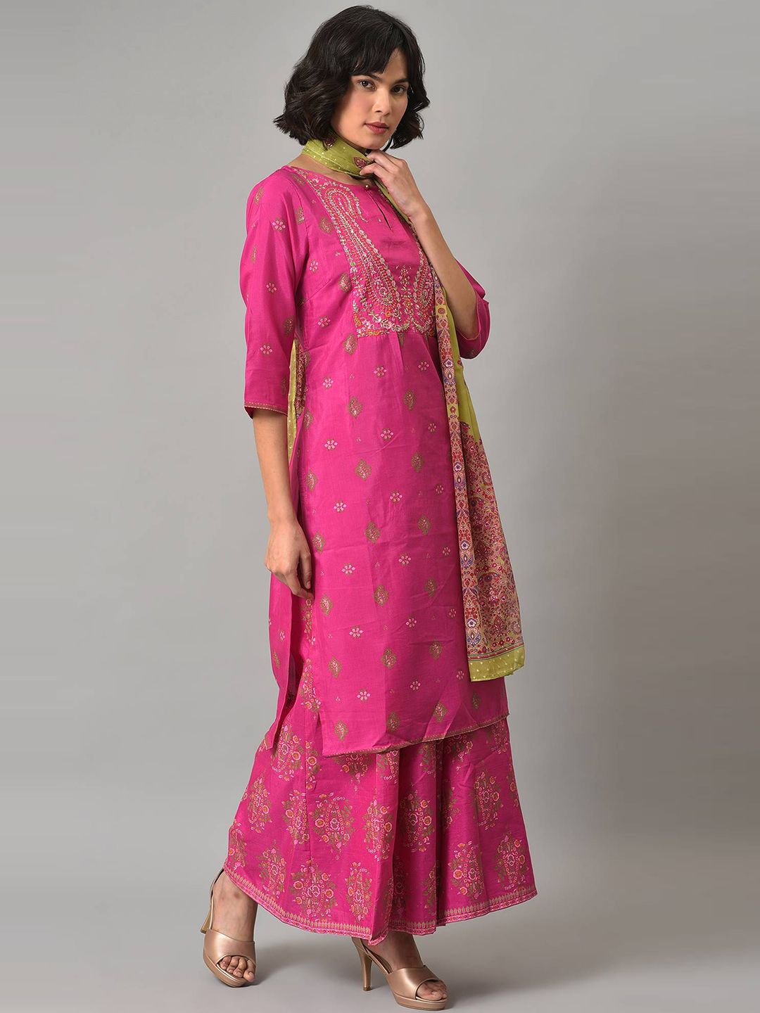 W Festive Floral Print Shantung Kurta With Cullotes & Dupatta