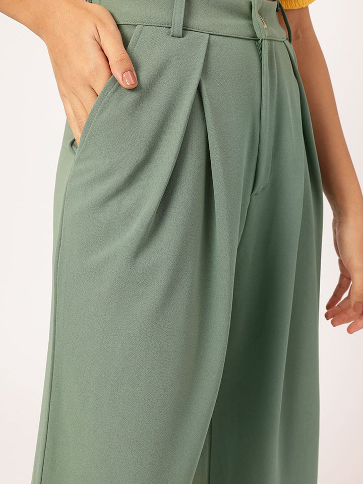 DressBerry Elevated Essentials High-Rise Pleated Parallel Trousers
