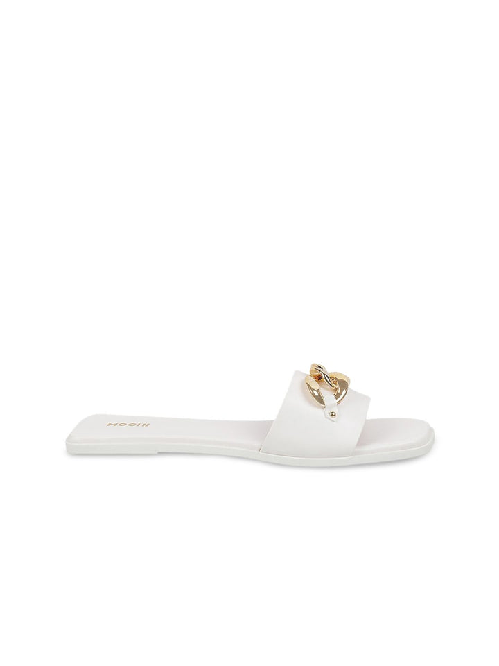 Mochi Women White Open Toe Flats