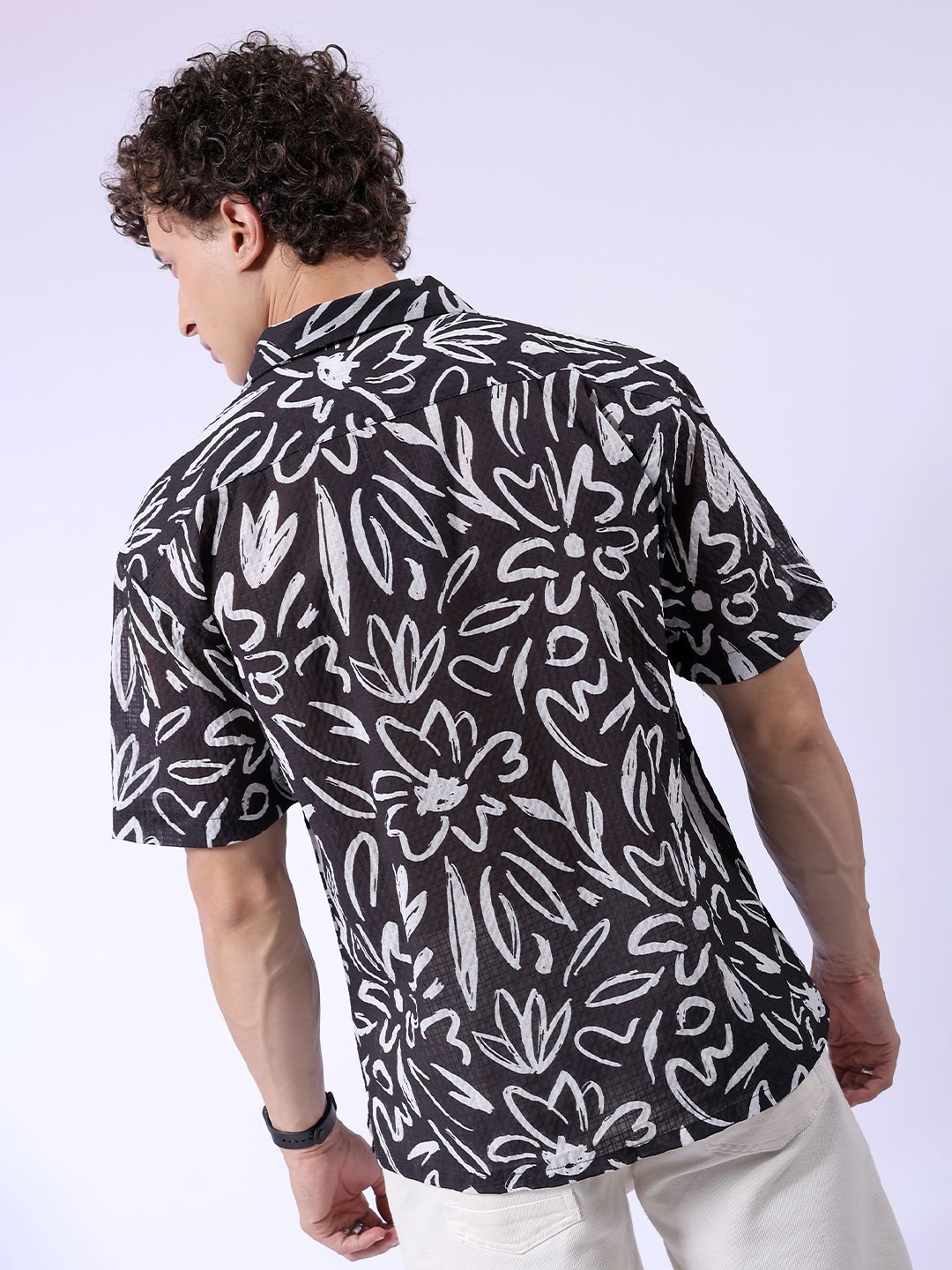 The Indian Garage Co Men Relaxed Fit Floral Print Textured Resortwear Shirt