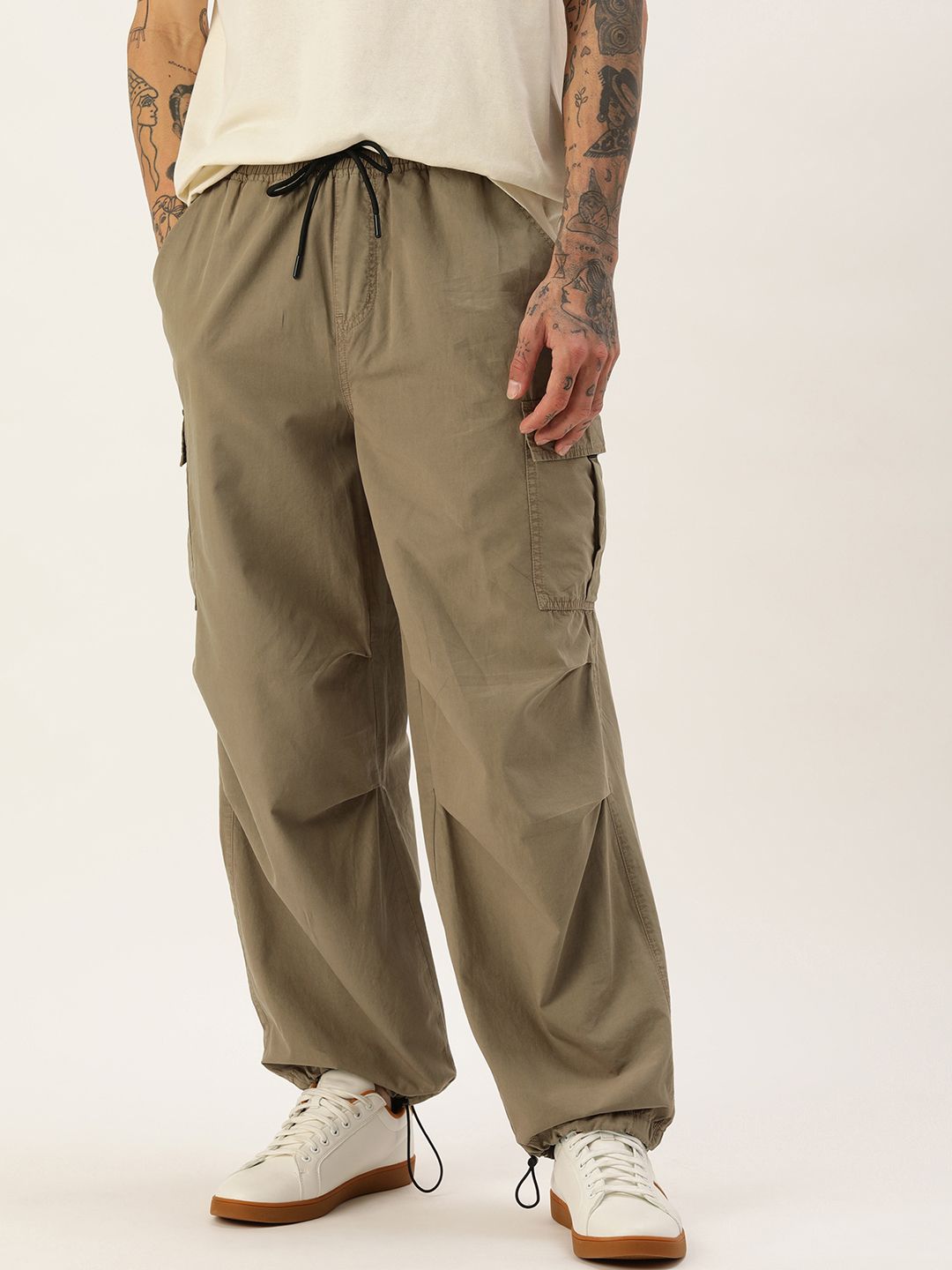 Bene Kleed Men Parachute Fit Cotton Cargos Trousers