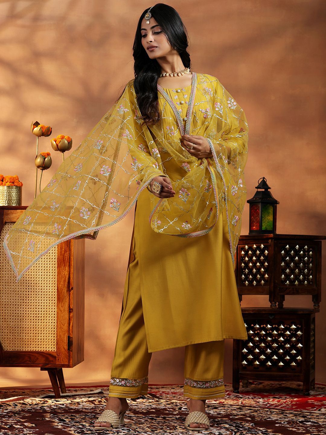 Libas Women Floral Yoke Design Regular Thread Work Kurta with Trousers & With Dupatta