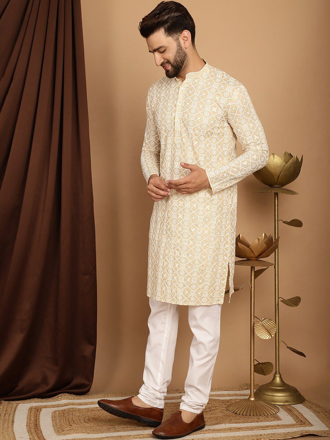 SOJANYA Kolar Jalur Bersulam Geometri Lengan Panjang Kurta Kapas Tulen Dengan Churidar
