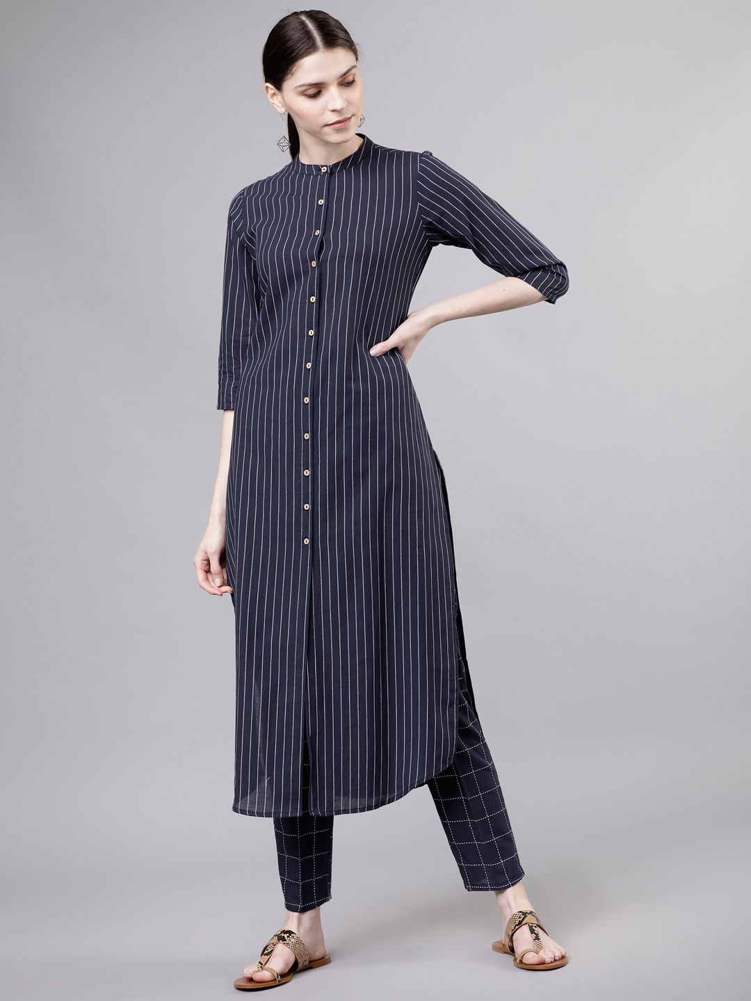 Vishudh Women Navy Blue & Off-White Striped Kurta with Palazzos