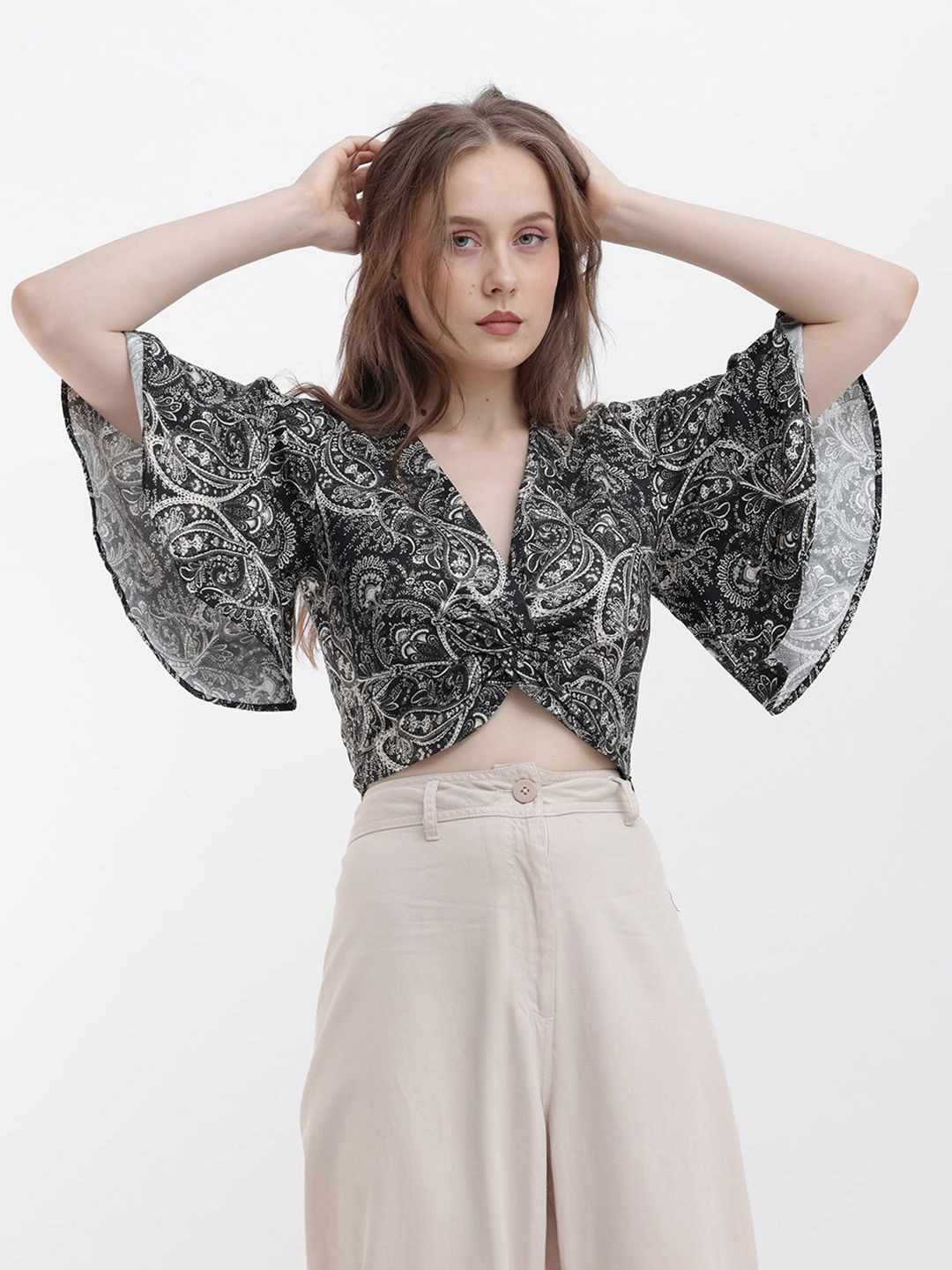 RAREISM Ethnic Motifs V-Neck Cotton Twisted Crop Top
