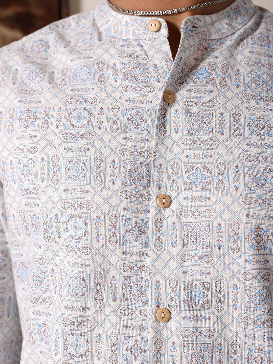 The Indian Garage Co Men Slim Fit Indie Printed Resortwear Shirt