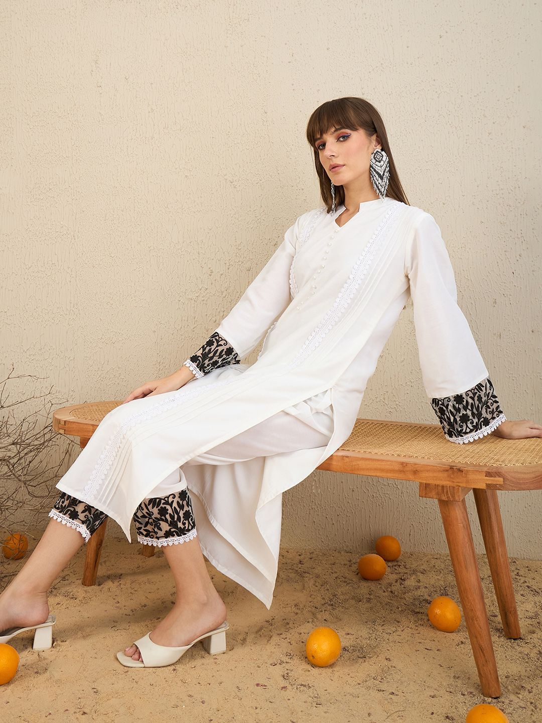 Indo Era Floral Embroidered Panelled Beads and Stones Straight Kurta with Trousers