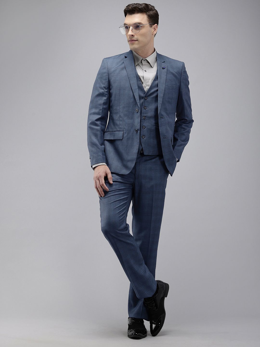 Park Avenue Checked Slim Fit  Single Breasted 3-Peice Formal Suit