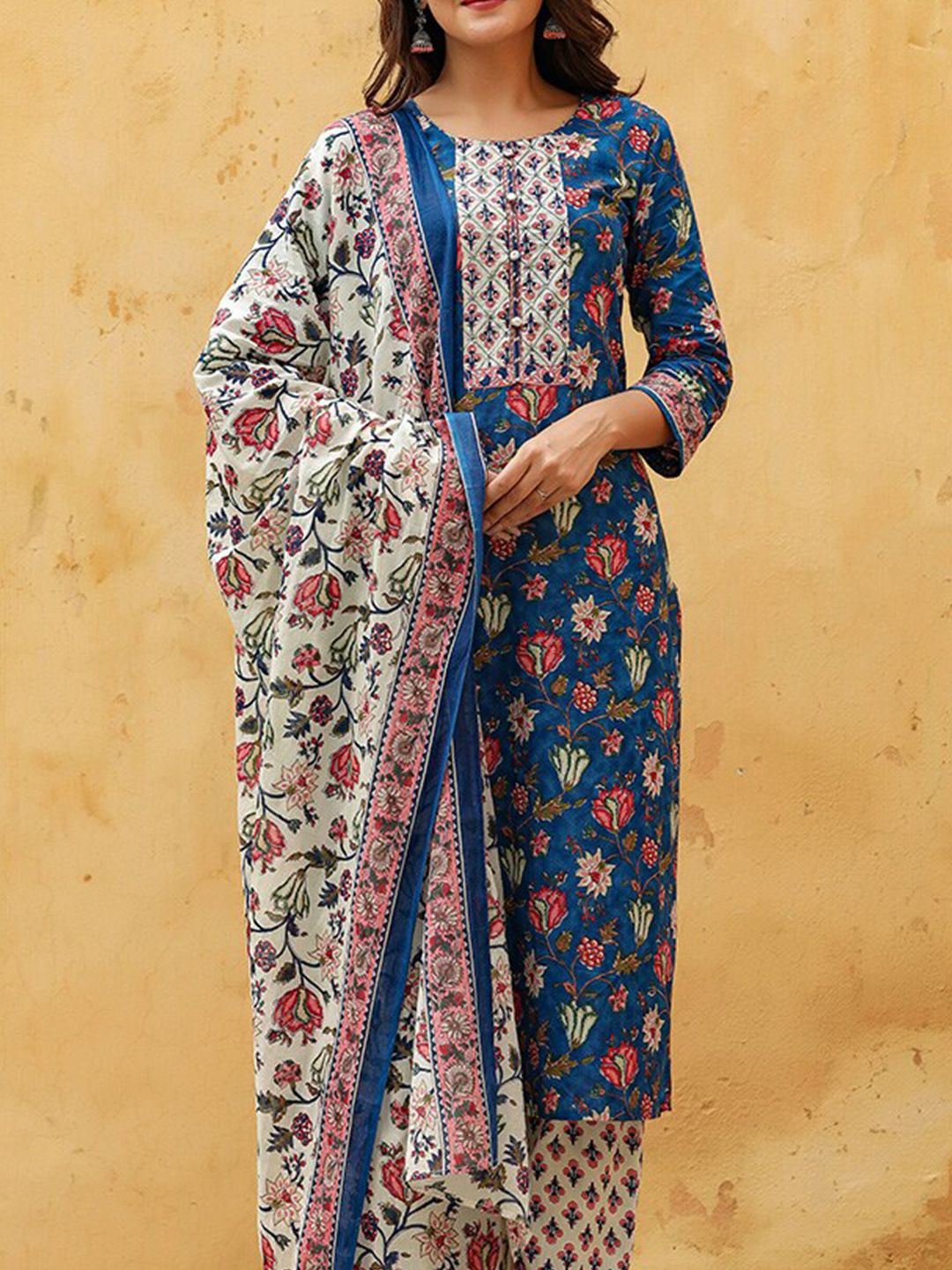 KALINI Floral Printed Gotta Patti Kurta & Trousers With Dupatta