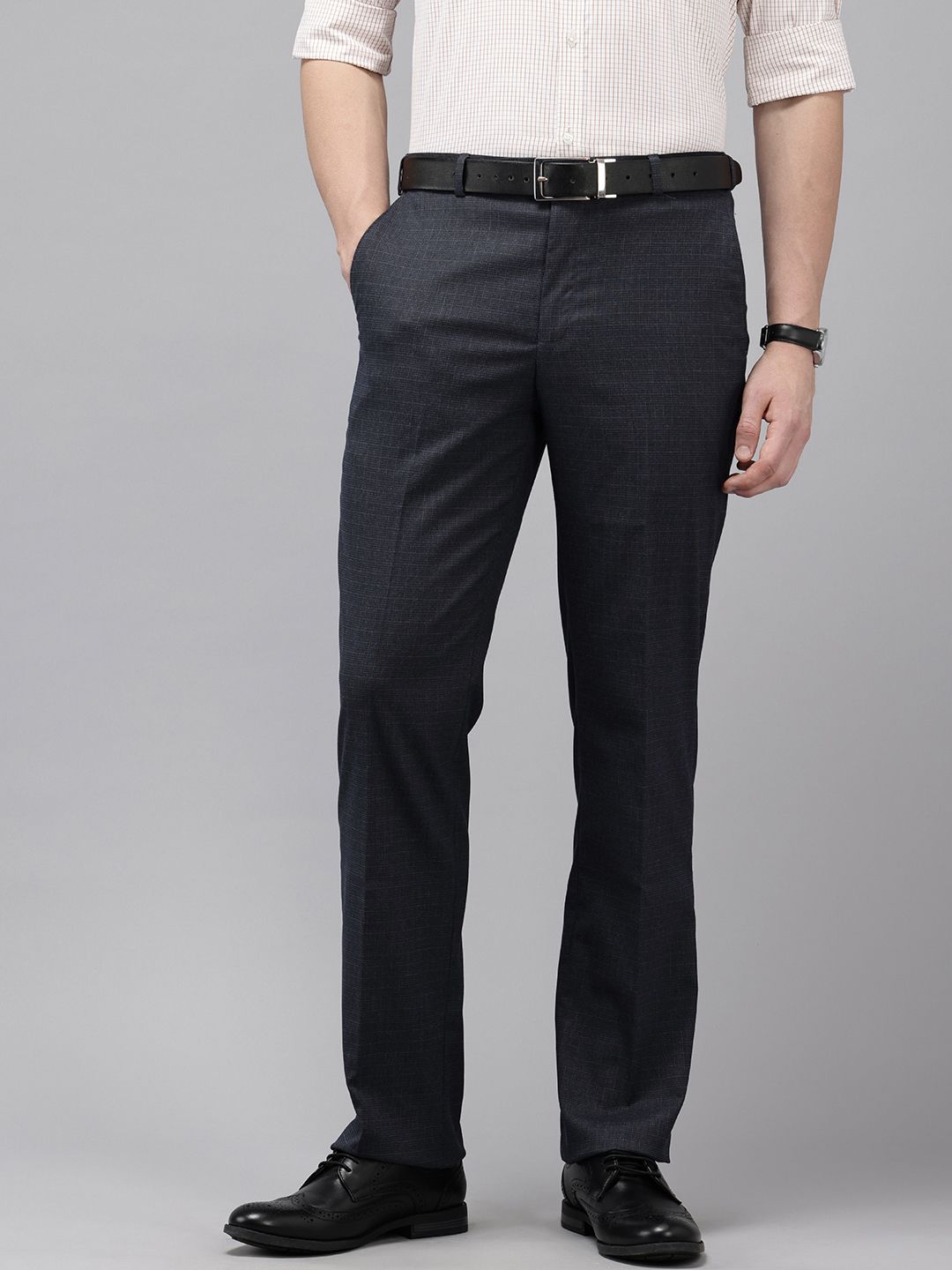 Park Avenue Men Checked Formal Trousers