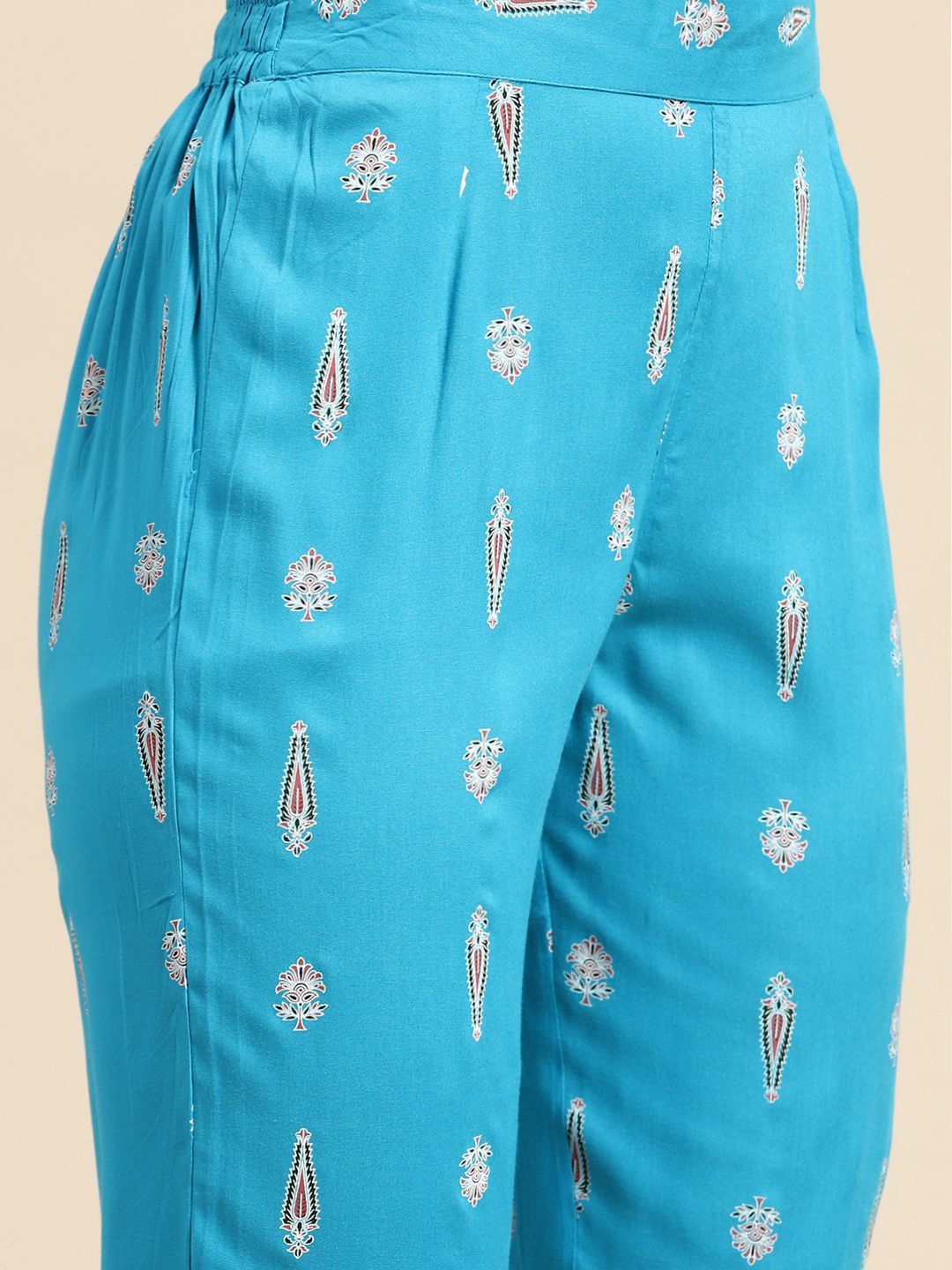 Anouk Ethnic Motifs Printed Regular Kurta with Trousers