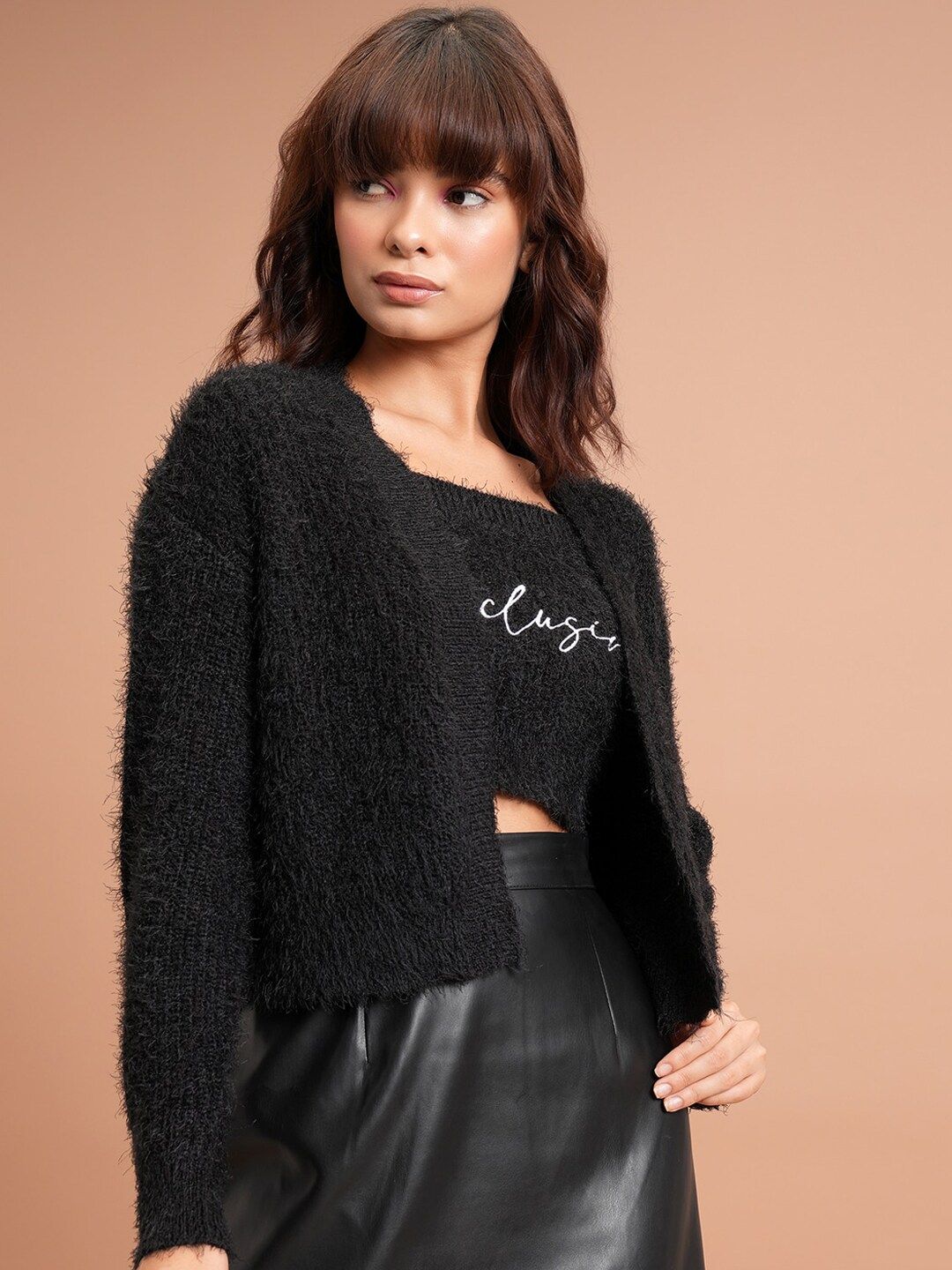 Tokyo Talkies Faux Fur Detail Shoulder Straps Acrylic Crop Top With Cardigan
