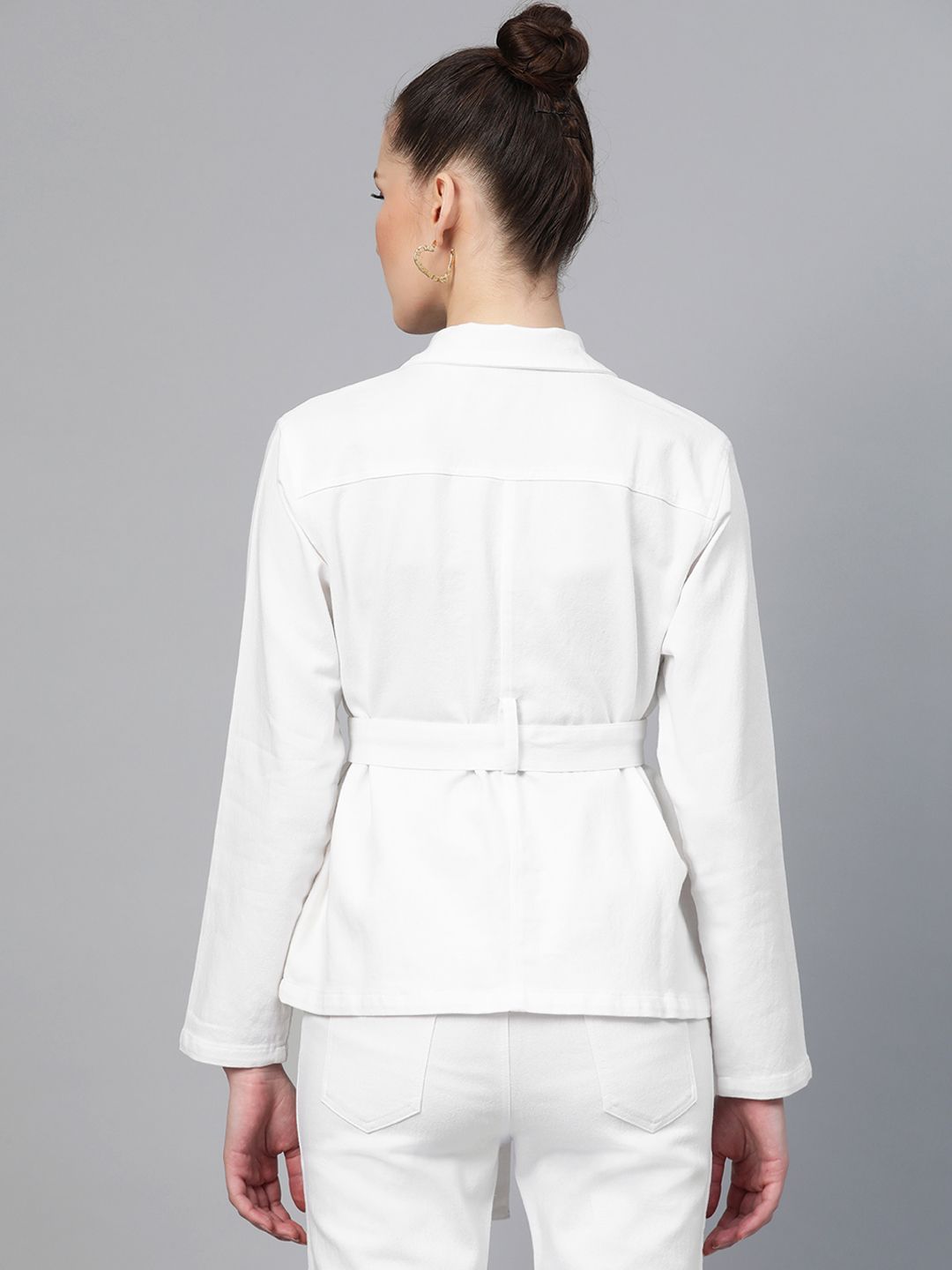 SASSAFRAS Women White Solid Tailored Jacket